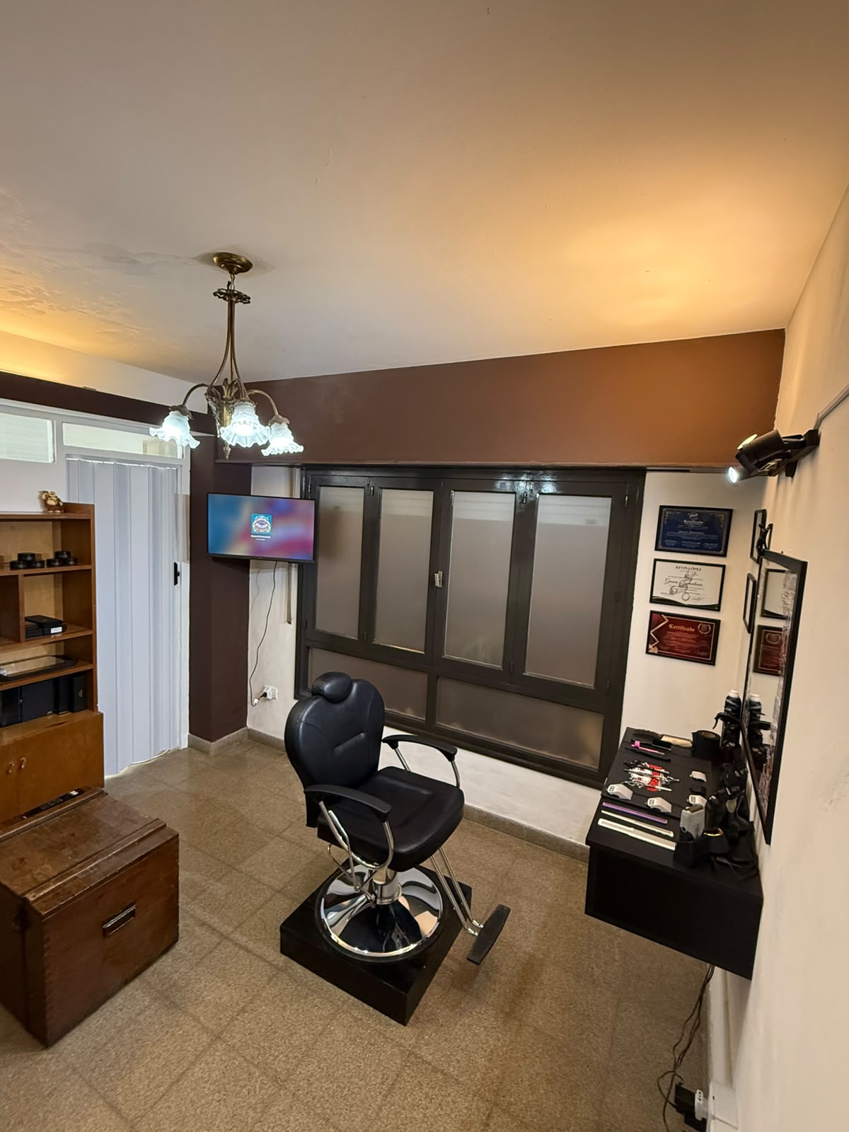 Interior de Dostreintidos Barbería en Villa María